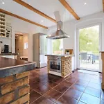 - Stilvoll, Grosszuegig Mit Sauna & Kamin Apartment