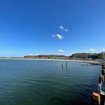 - Stilvoll, Grosszuegig Mit Sauna & Kamin Wagersrott