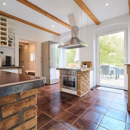 - Stilvoll, Grosszuegig Mit Sauna & Kamin Apartment