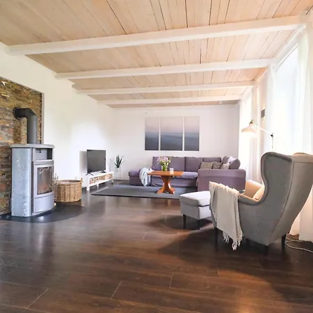 - Stilvoll, Grosszuegig Mit Sauna & Grossem Garten Wagersrott