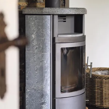 شقة - Stilvoll, Grosszuegig Mit Sauna & Grossem Garten